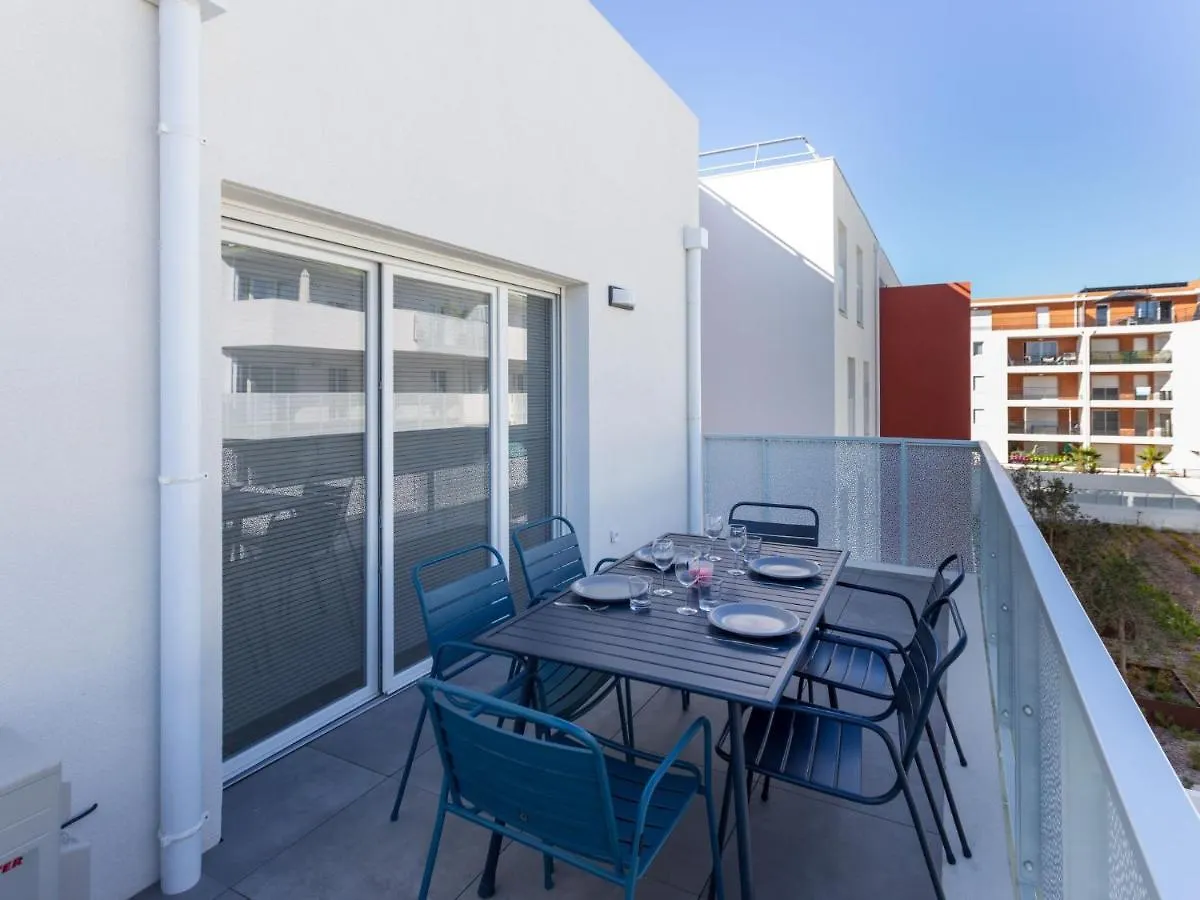 Apartment Le Carre D\'Or contacts